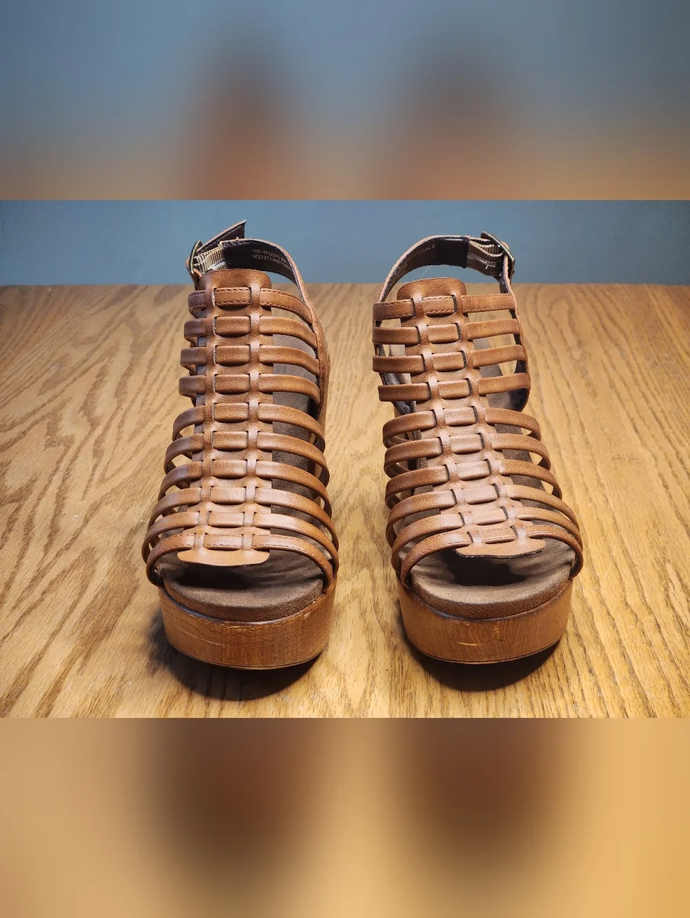 White Mountain Astonish Strappy Platform Sandal Size 10 Festival Bohemian Summer